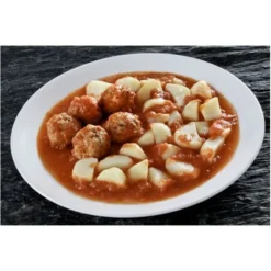 Boulettes de viande sauce tomate et pommes de terre