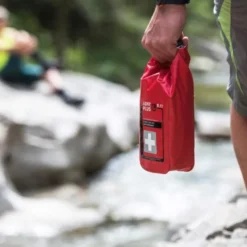 Kit de premier secours Care Plus - Waterproof