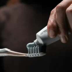 Lot de 2 tubes de dentifrice rechargeables
