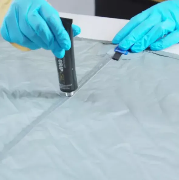 Scellant pour tentes en silicone Gear Aid Seam Grip +SIL